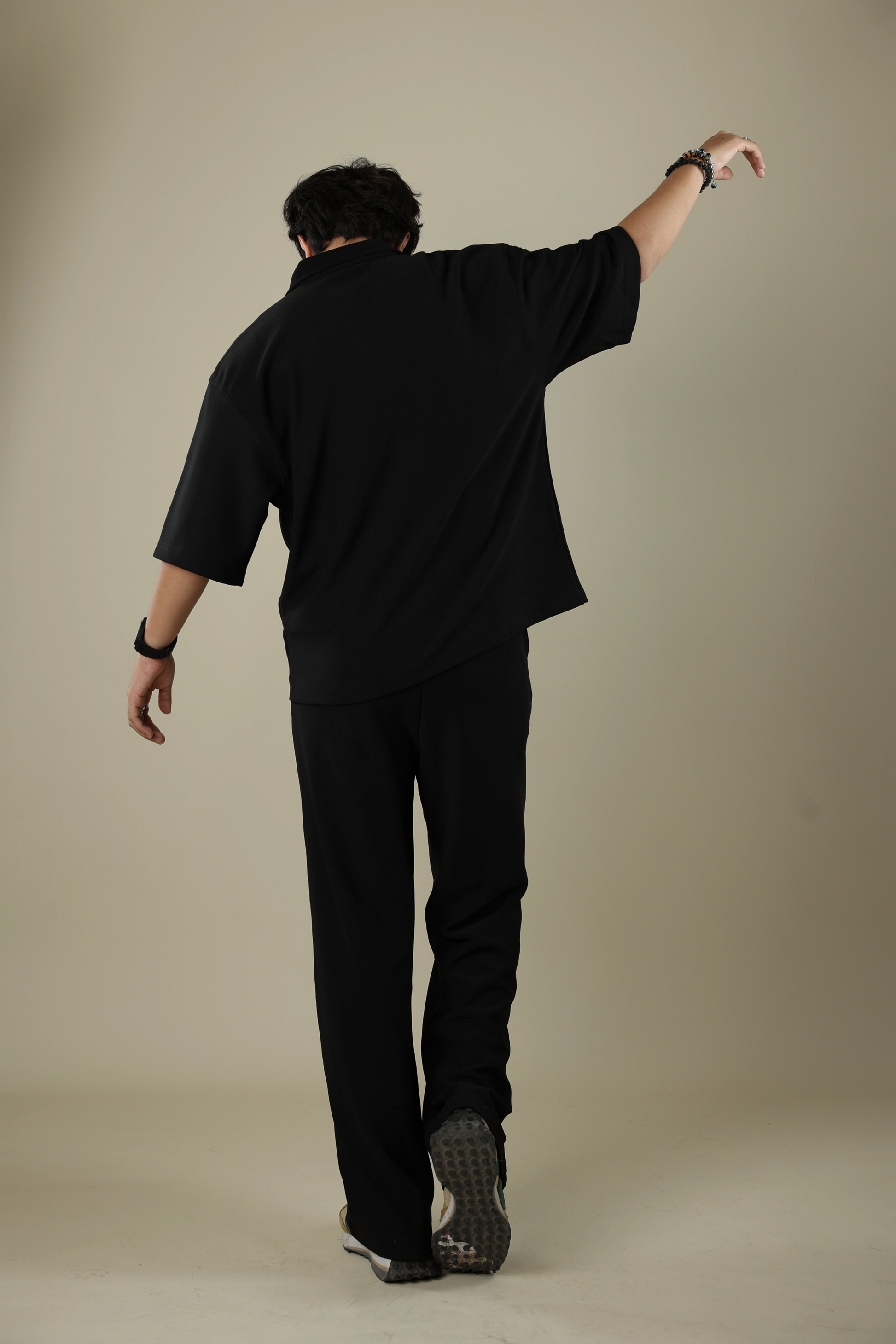 Obsidian Zipper Shirt - Valphah