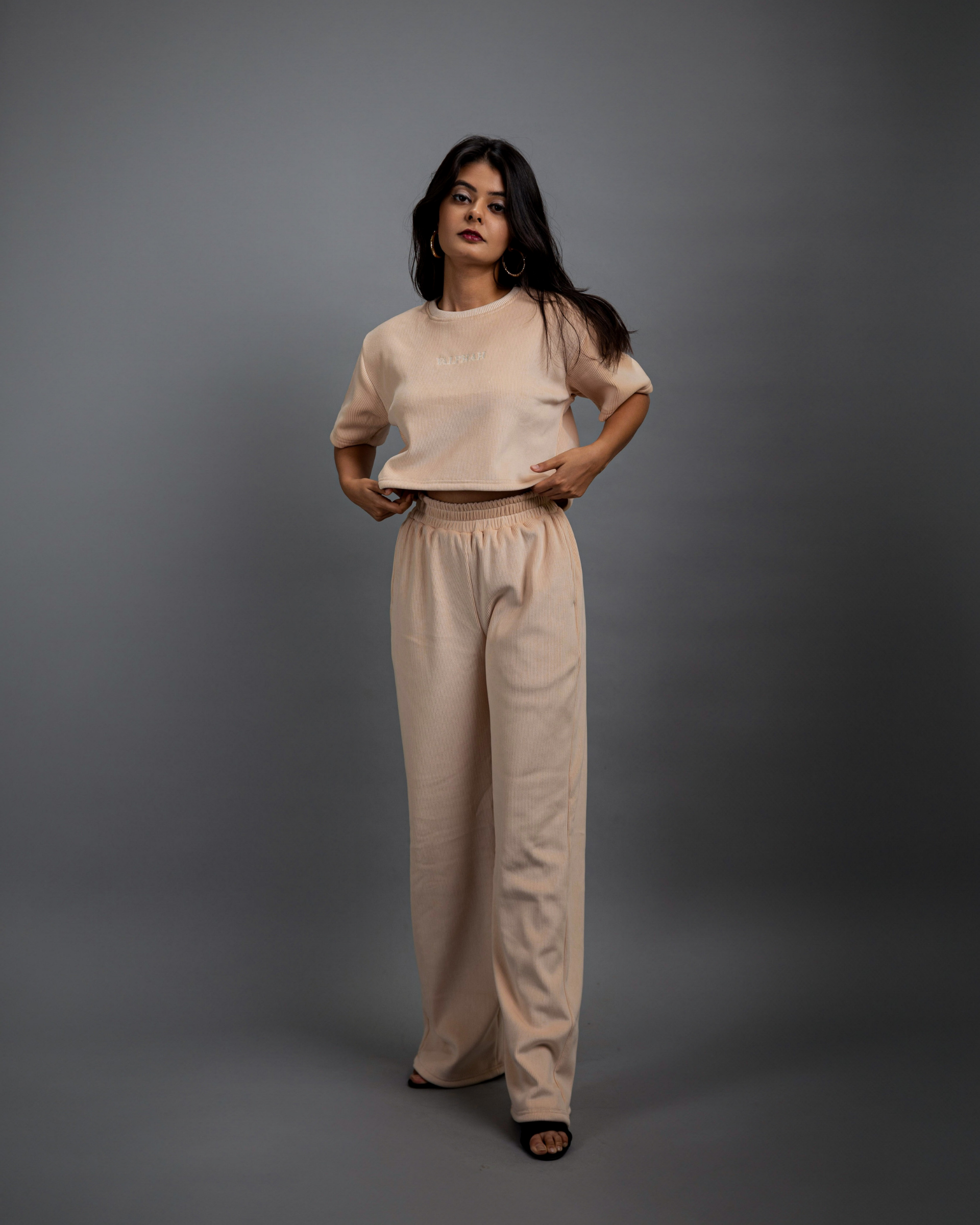 Champagne Oversized Cropped T-Shirt