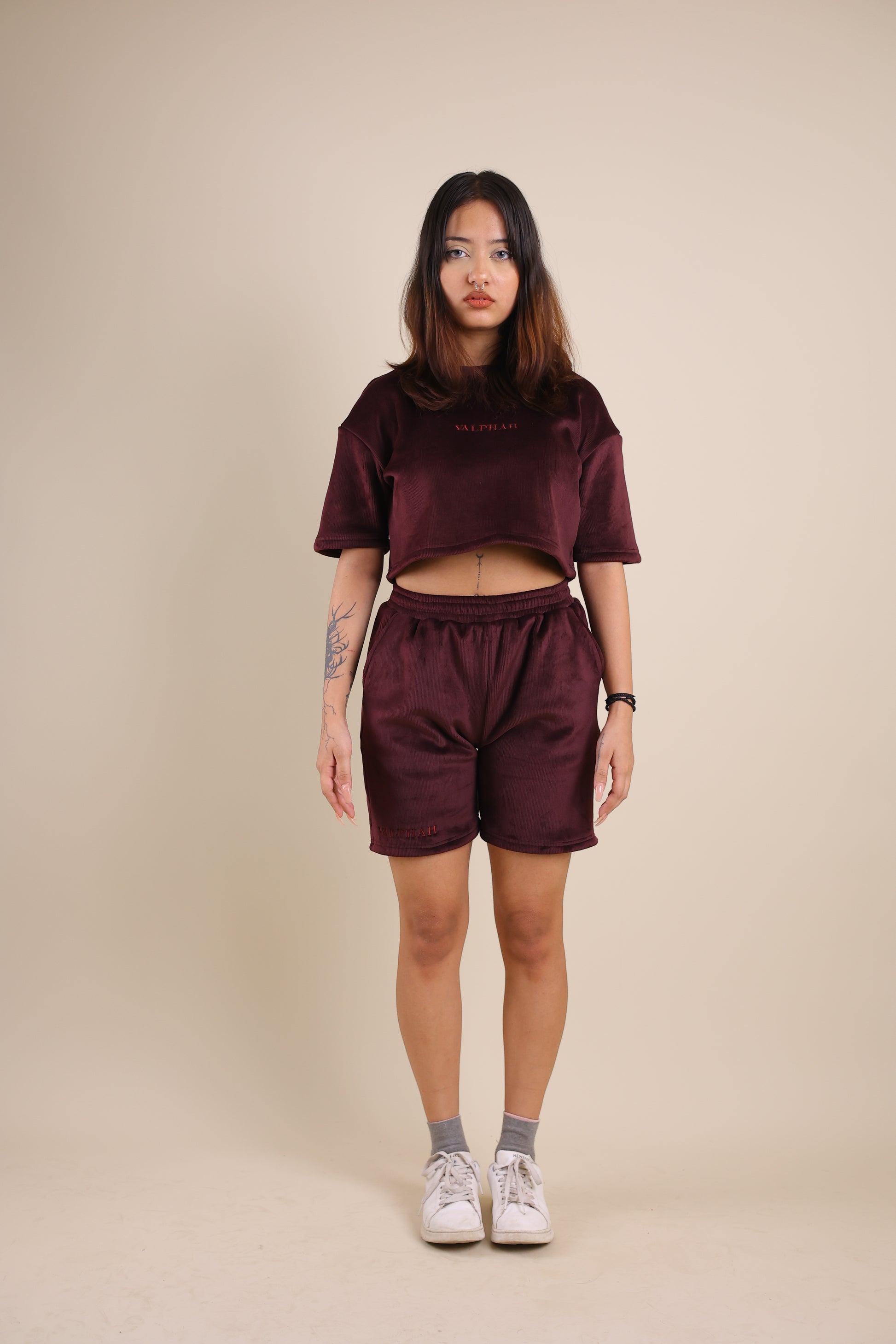 D-Wine Oversized Cropped T-Shirt - Valphah